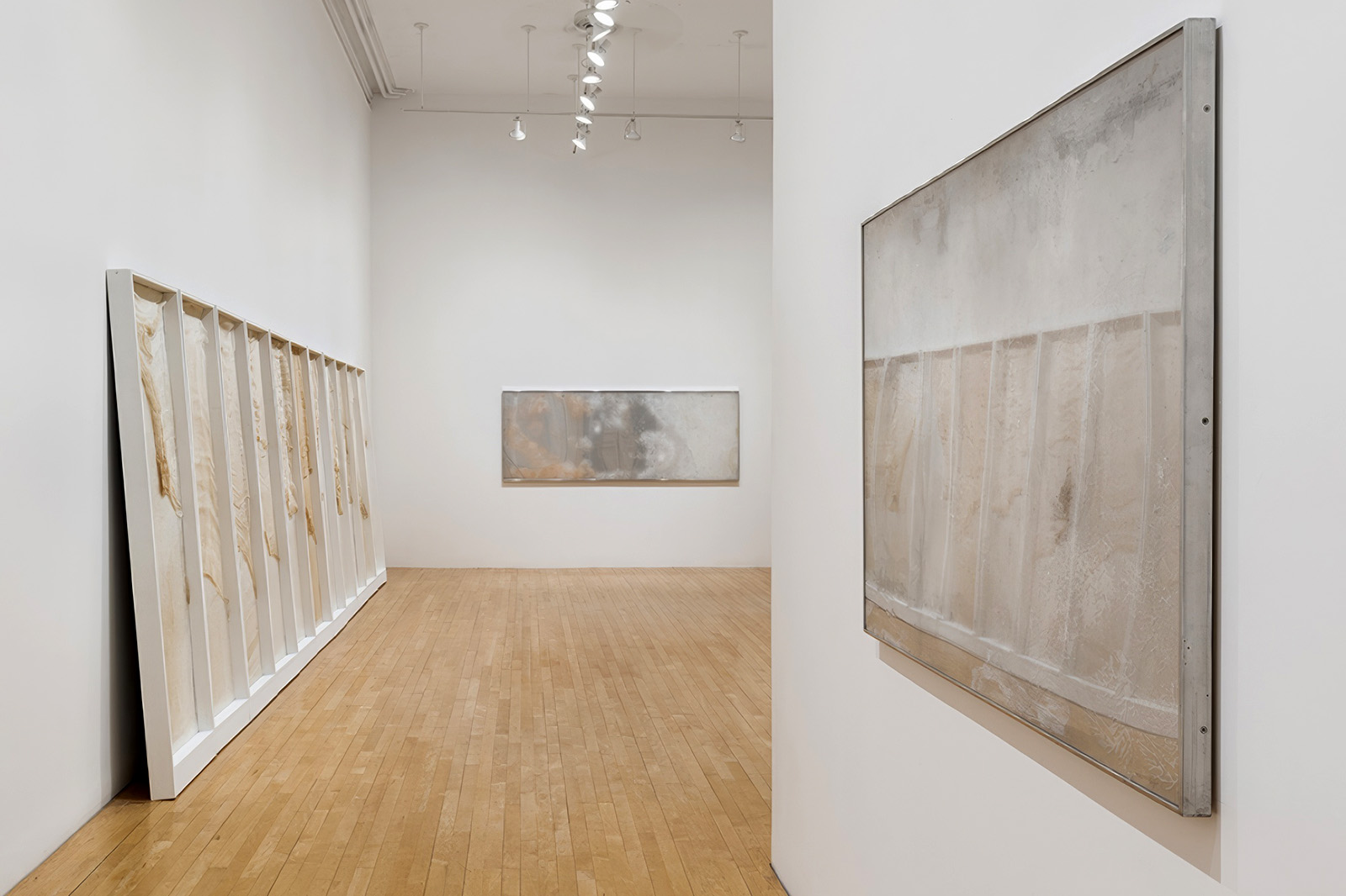 installation view of the Hèlene Aylon exhibition at Kerry Schuss